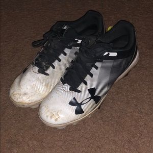 Boys UA baseball cleats